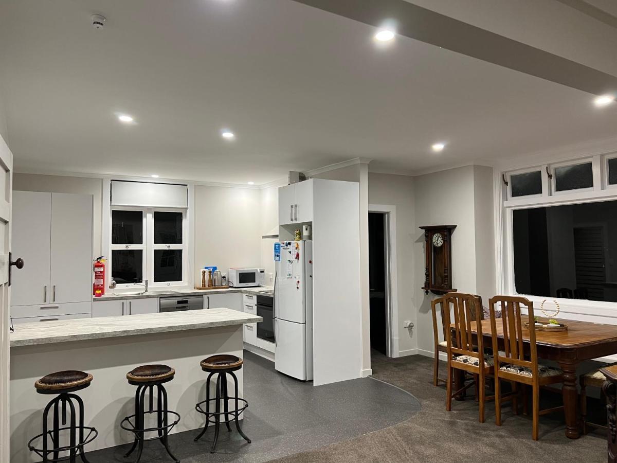 Cheerful Villa With Amazing Spaces Opotiki Exterior photo