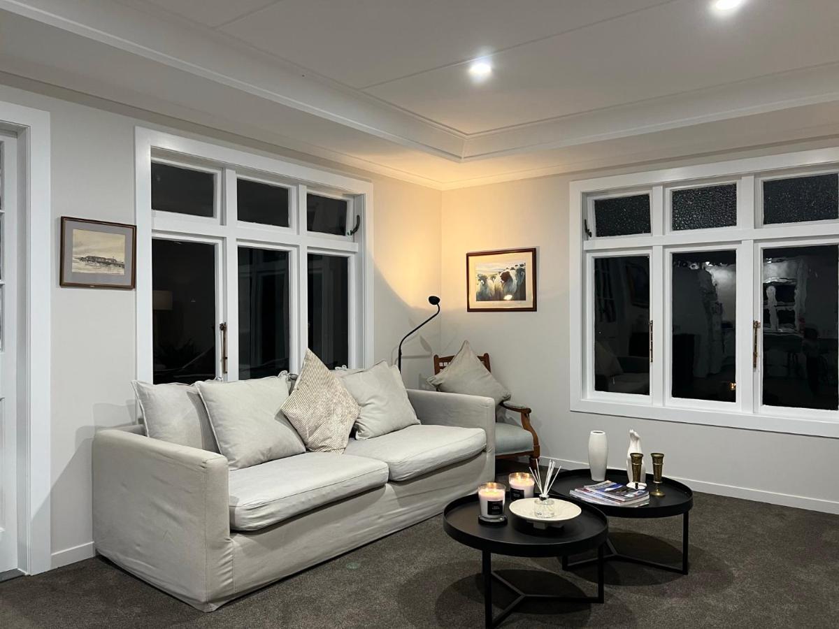 Cheerful Villa With Amazing Spaces Opotiki Exterior photo