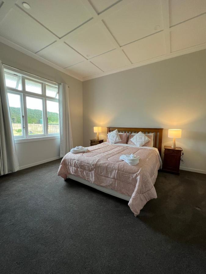Cheerful Villa With Amazing Spaces Opotiki Exterior photo